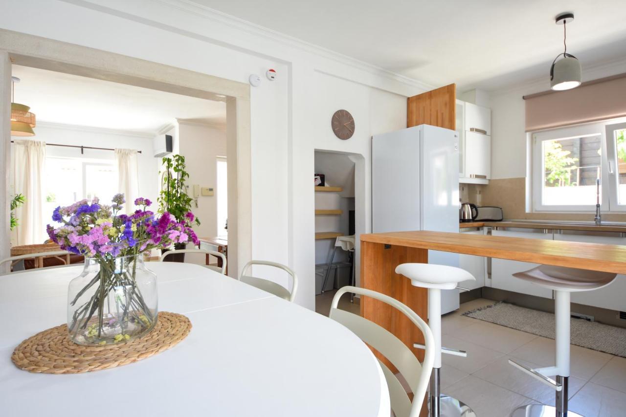 Aroeira Villa With Heated Pool By Golf Course, Beach And Lisbon Exterior photo