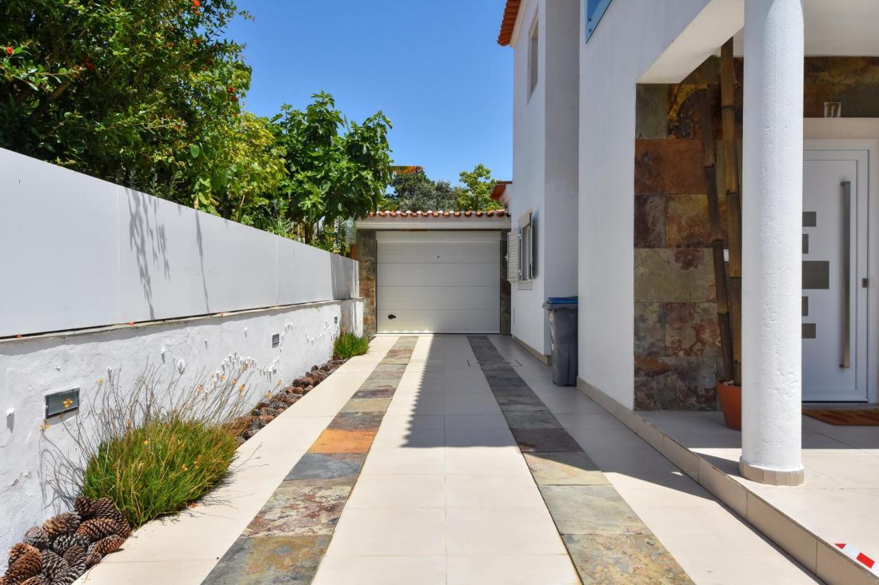 Aroeira Villa With Heated Pool By Golf Course, Beach And Lisbon Exterior photo