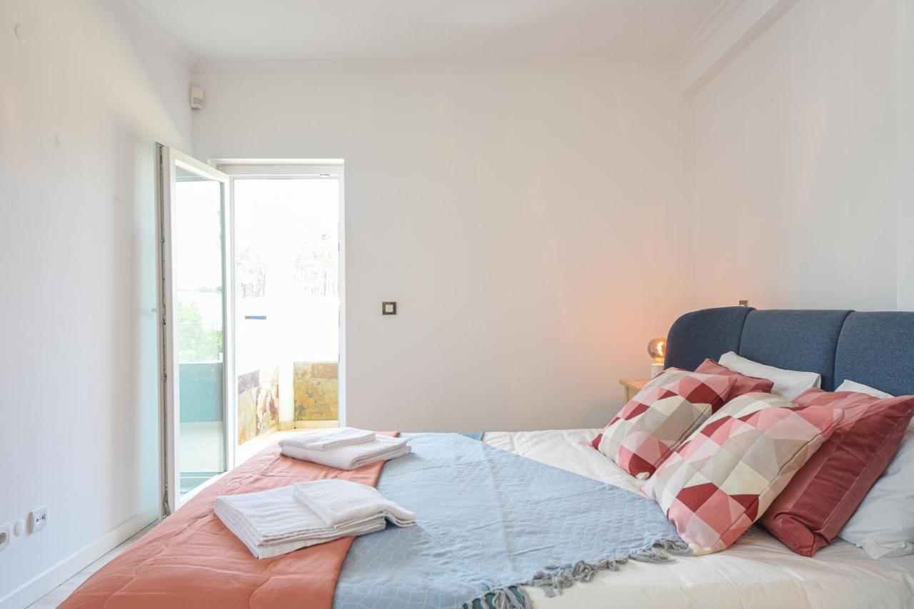 Aroeira Villa With Heated Pool By Golf Course, Beach And Lisbon Exterior photo