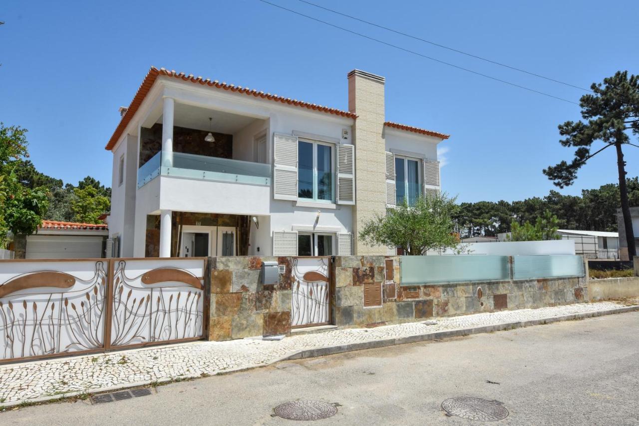 Aroeira Villa With Heated Pool By Golf Course, Beach And Lisbon Exterior photo