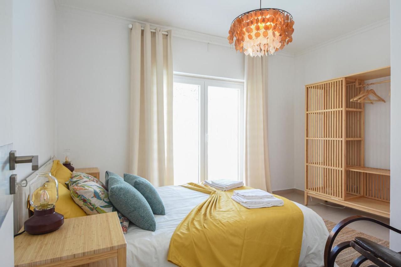 Aroeira Villa With Heated Pool By Golf Course, Beach And Lisbon Exterior photo